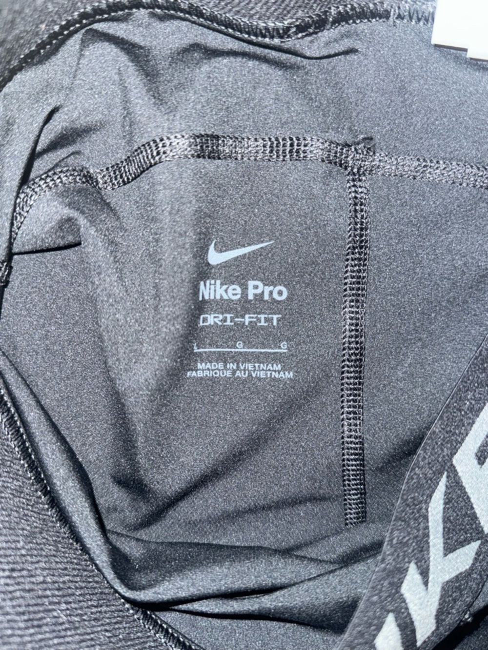 Nike Pro Women's Black Athletic Compression Shorts with Branded Waistband - Picture 3 of 4